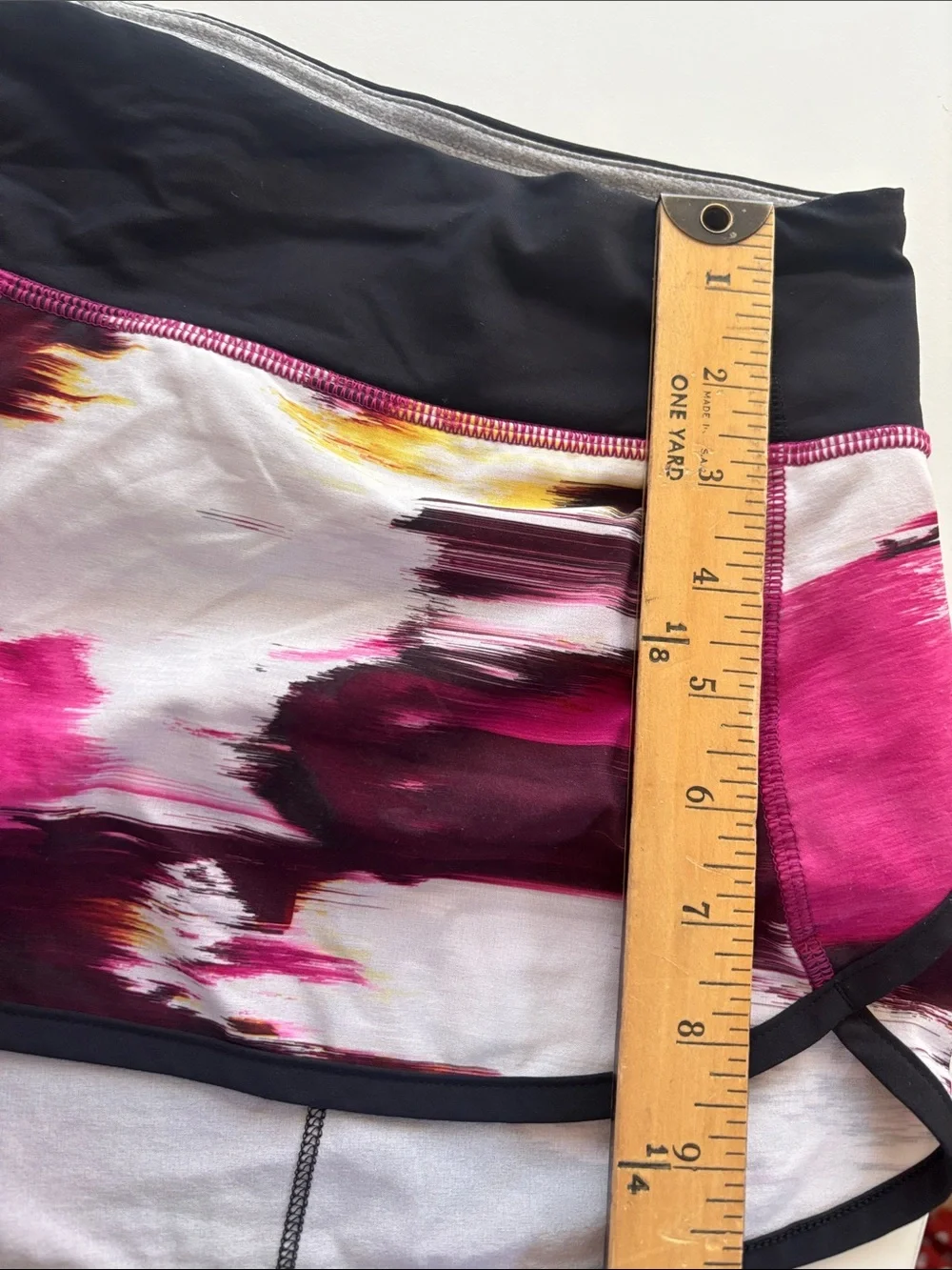 lululemon athletica Pink Magenta and Black Printed Running Shorts -565